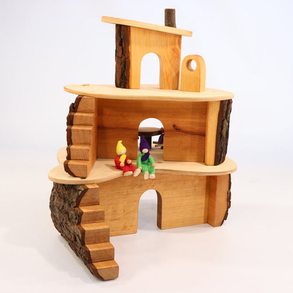 Classic Treehouse