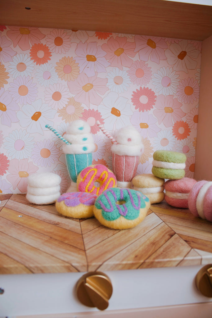 Felt Milkshake - Chocolate